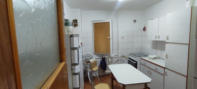 Stefan cel Mare, Bucur Obor, 1 minut metrou, apartament 3 camere, fara risc seismic