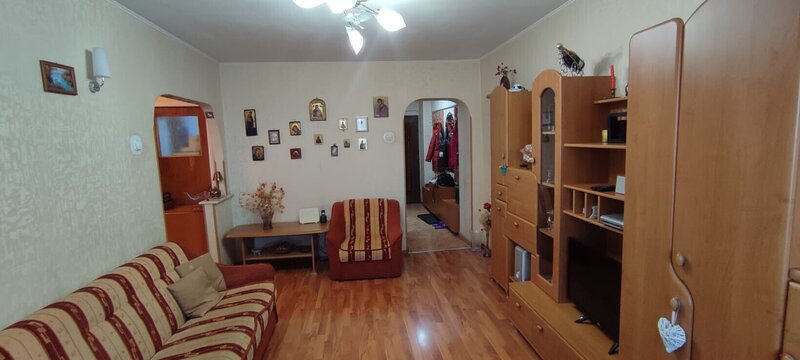 Stefan cel Mare, Bucur Obor, 1 minut metrou, apartament 3 camere, fara risc seismic